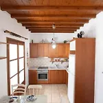 Mykonos Elegance 2-bedroom Escape In Psarou