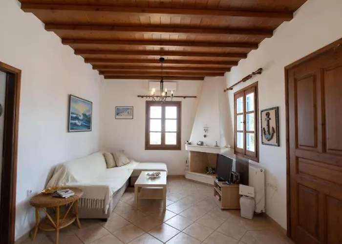 Mykonos Elegance 2-bedroom Escape In Psarou بلاتيس يالوس